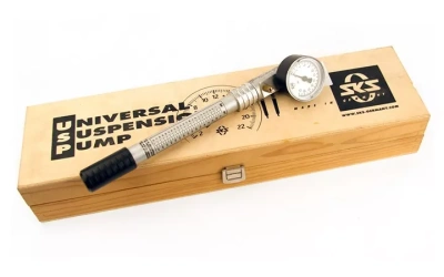 Насос высокого давления SKS USP для амортизационных вилок от магазина Адреналин