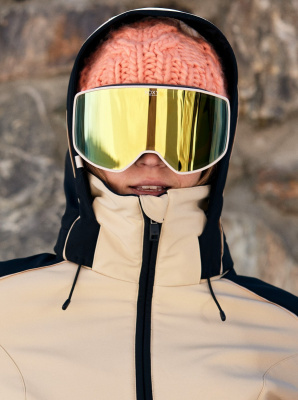 Картинка Сноубордическая куртка женская ROXY PEAK CHIC SOFTSHELL JK от магазина Адреналин Сноубордическая куртка женская ROXY PEAK CHIC SOFTSHELL JK от магазина Адреналин