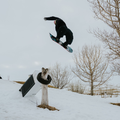 Сноуборд YES Fridge Master Xtrm 2024-25 от магазина Адреналин